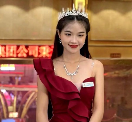 1749296290176370.jpg 4jEIaSyvQ7.jpg